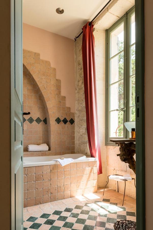 Saint-Étienne-du-Grès Hotel Mas Vidau Porte Des Alpilles מראה חיצוני תמונה