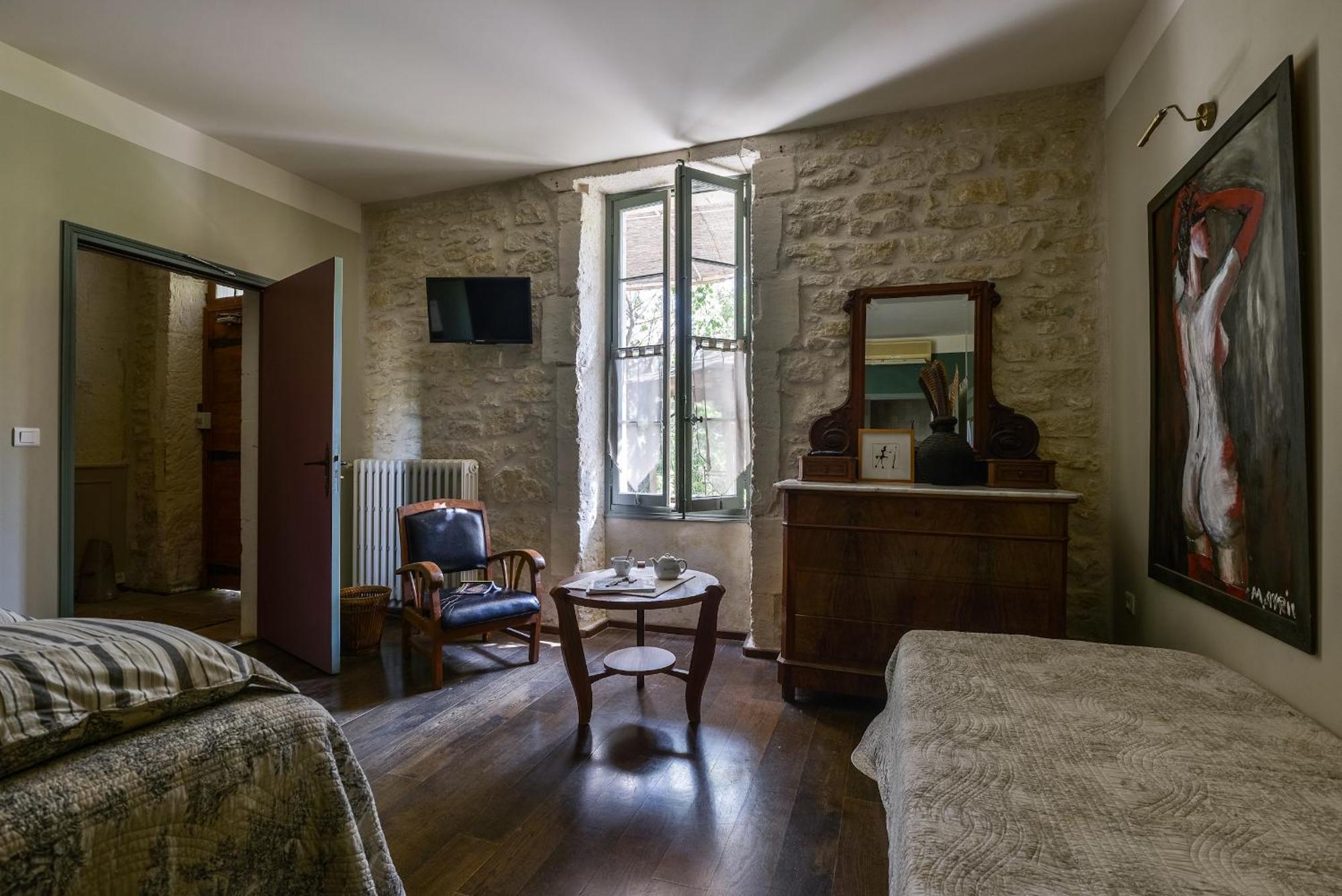Saint-Étienne-du-Grès Hotel Mas Vidau Porte Des Alpilles מראה חיצוני תמונה